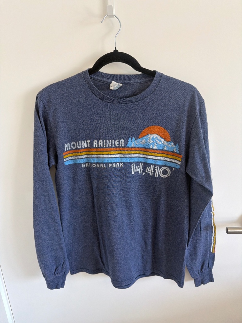 Blue Mount Ranier Long Sleeve Shirt Size S